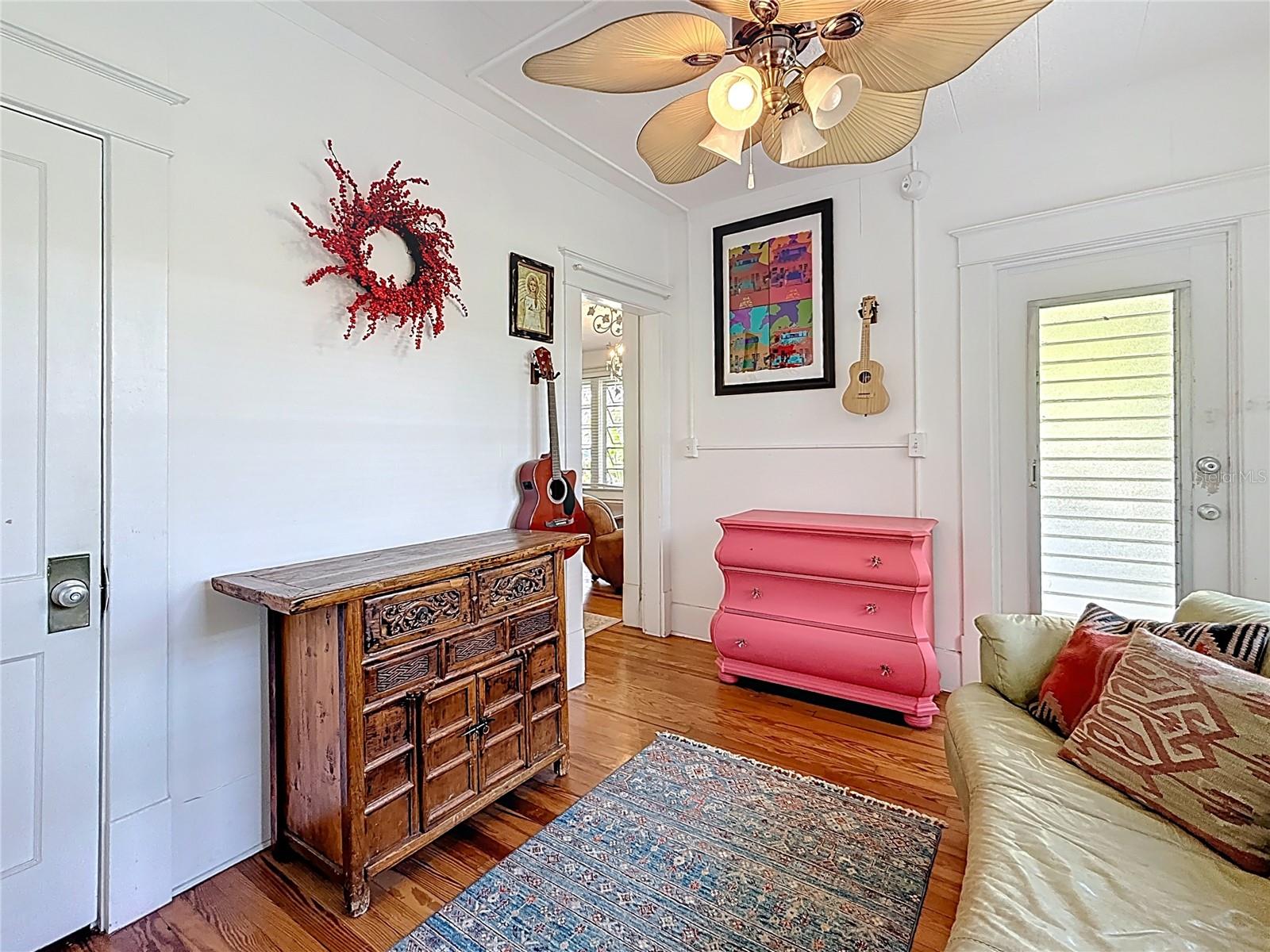 226 16TH AVE SE, ST PETERSBURG, FL, 33701