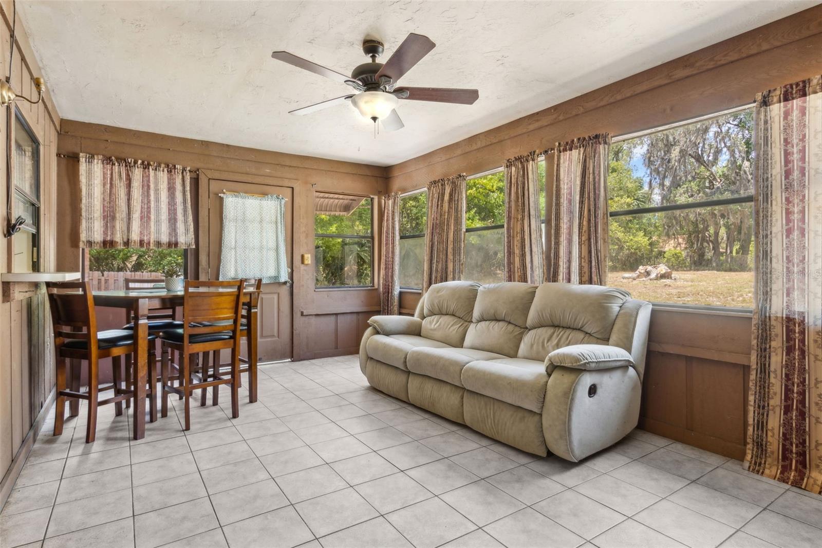 255 KATRINA ST, DE LEON SPRINGS, FL, 32130