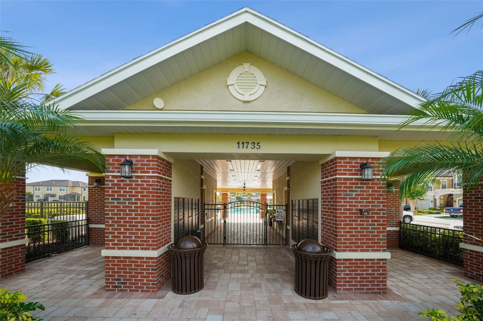 11548 CROWNED SPARROW LN, TAMPA, FL, 33626