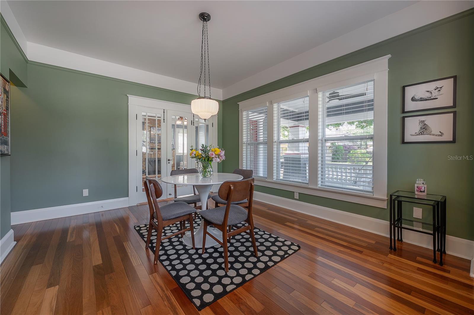 121 W MOHAWK AVE, TAMPA, FL, 33604