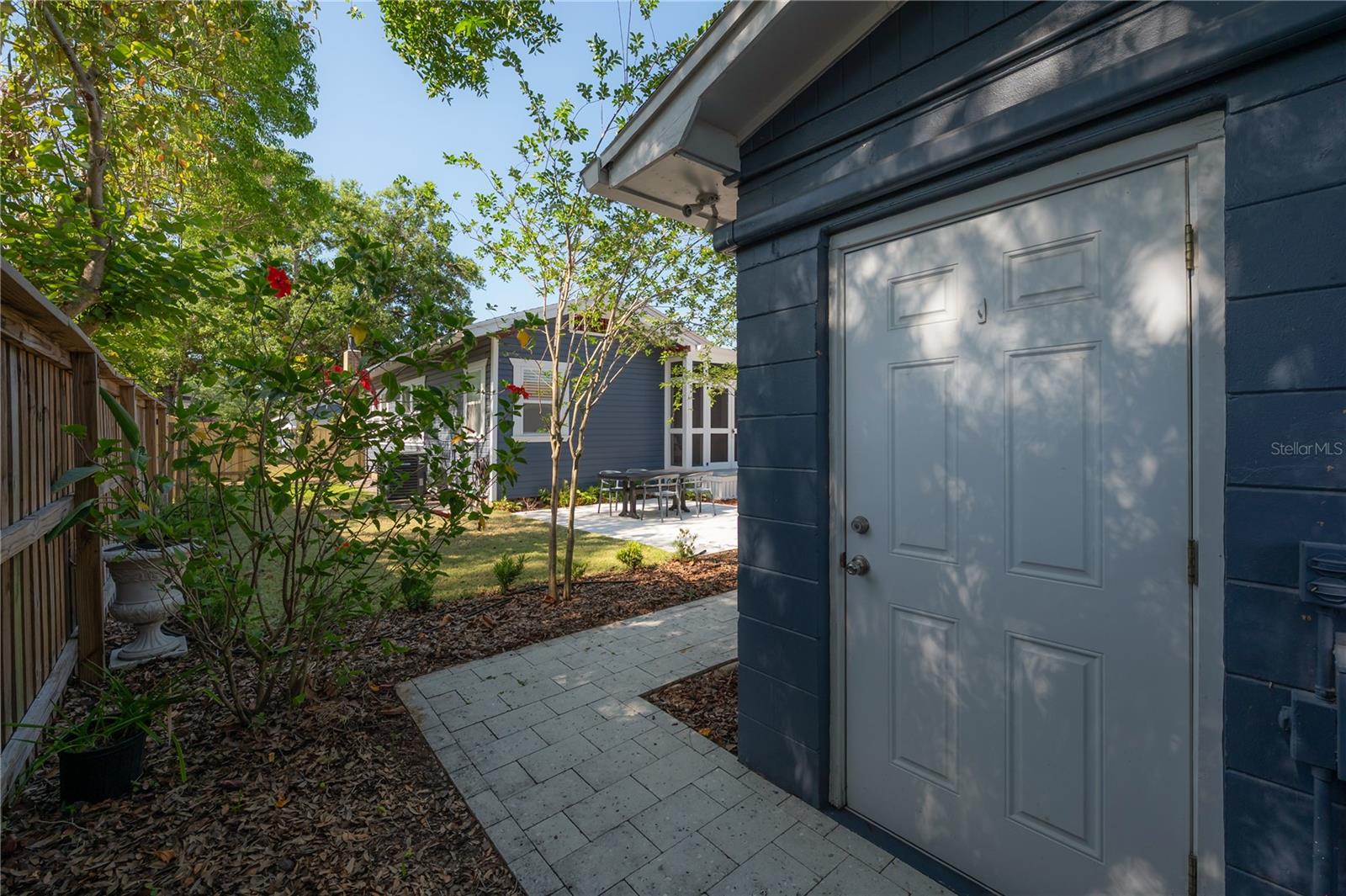 121 W MOHAWK AVE, TAMPA, FL, 33604