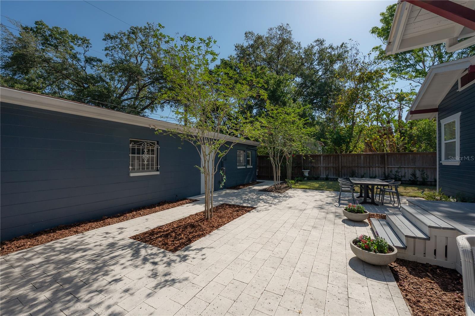 121 W MOHAWK AVE, TAMPA, FL, 33604