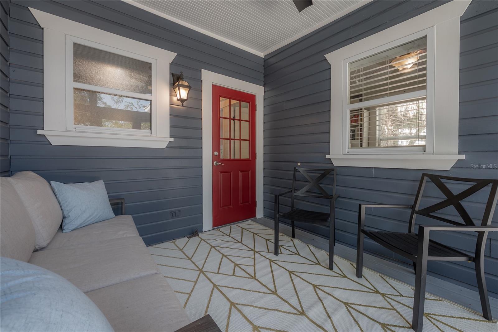 121 W MOHAWK AVE, TAMPA, FL, 33604