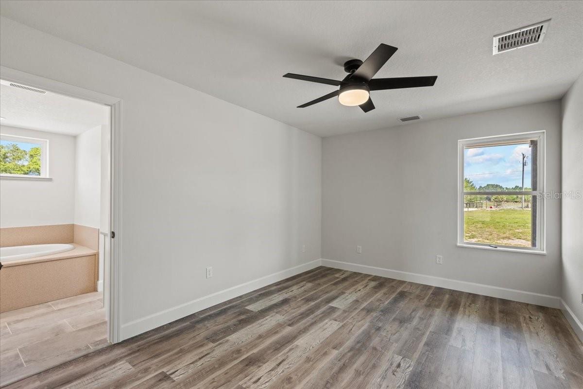 1931 SW 32ND PL, BELL, FL, 32619