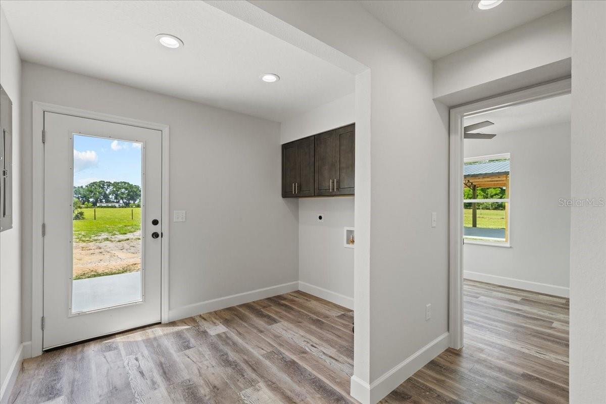 1931 SW 32ND PL, BELL, FL, 32619