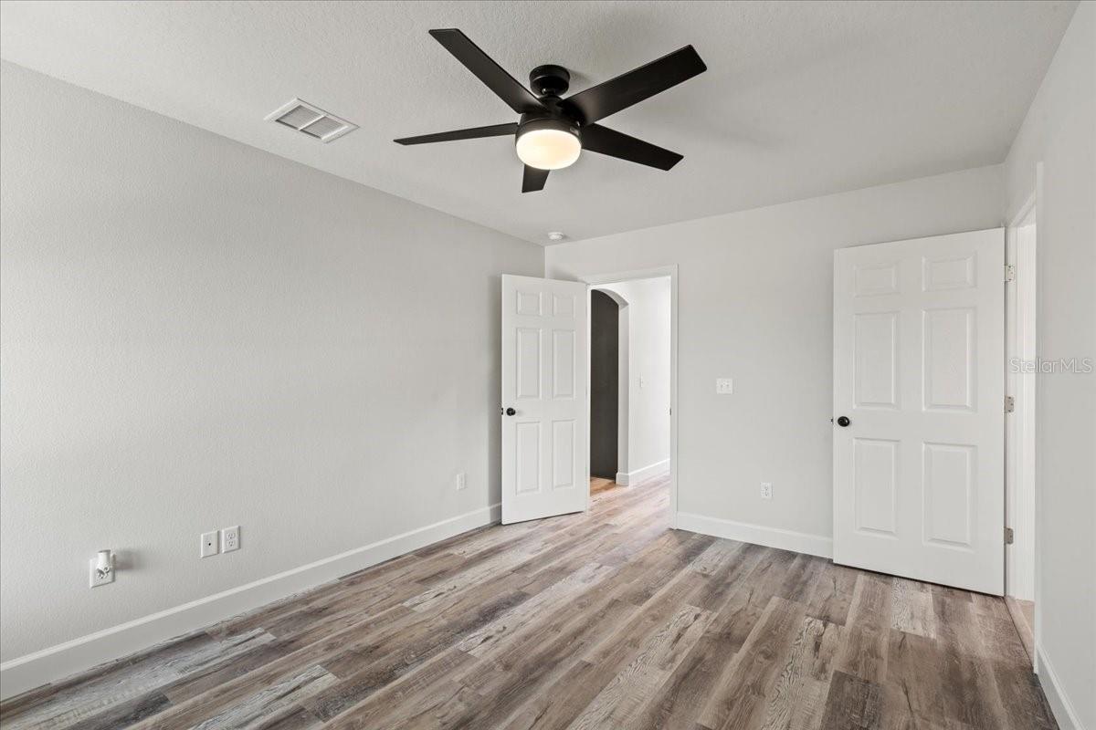 1931 SW 32ND PL, BELL, FL, 32619