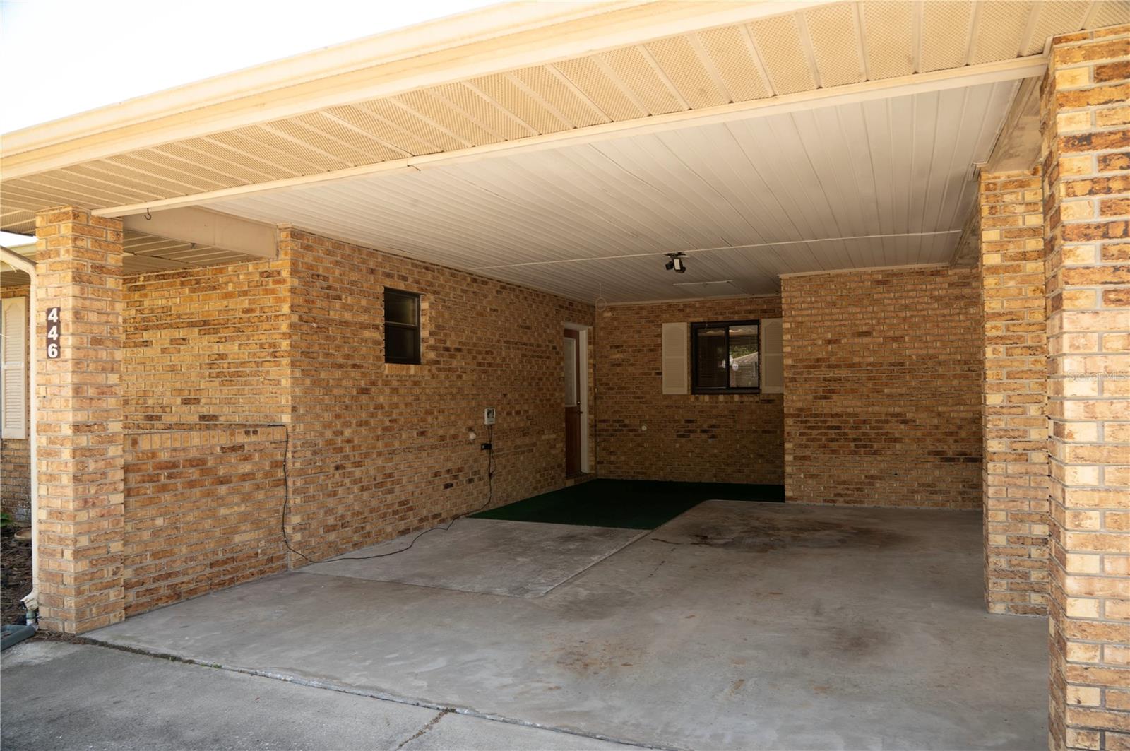 446 LAKE CAROLYN CIR, LAKELAND, FL, 33813