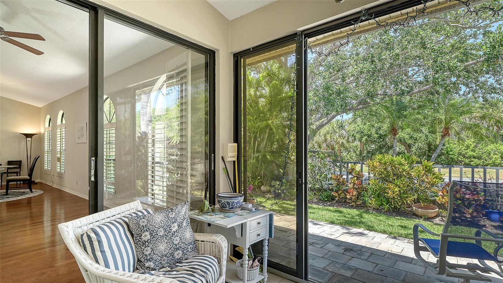 A4649709 Property Photo