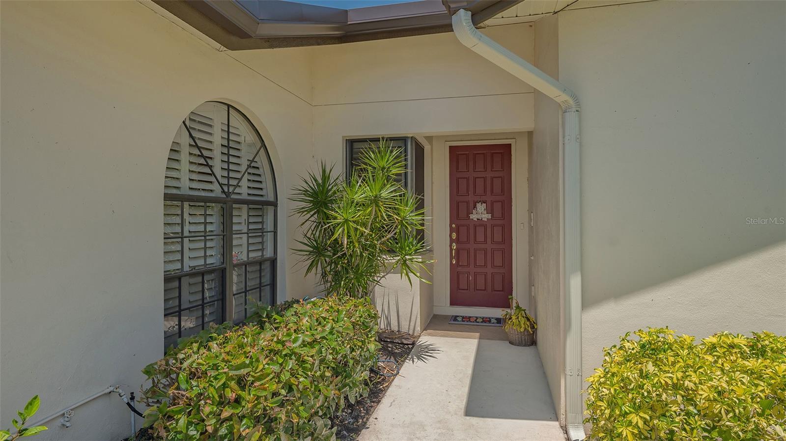 A4649709 Property Photo