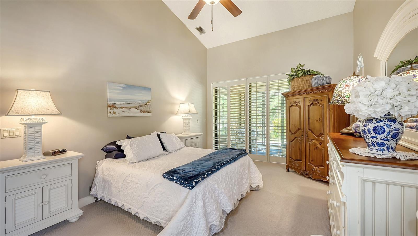 A4649709 Property Photo