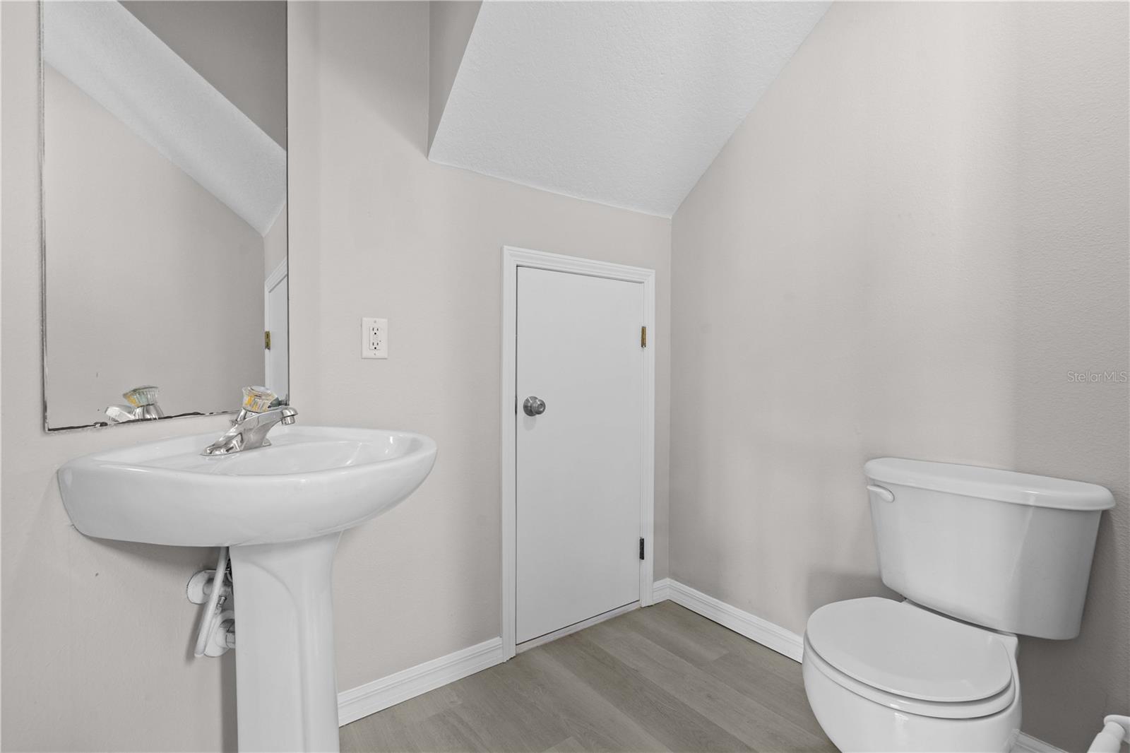 246 CASTLEKEEPER PL, VALRICO, FL, 33594