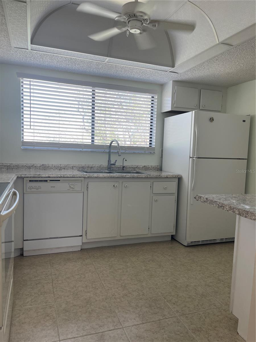 5625 15TH AVE W, BRADENTON, FL, 34209