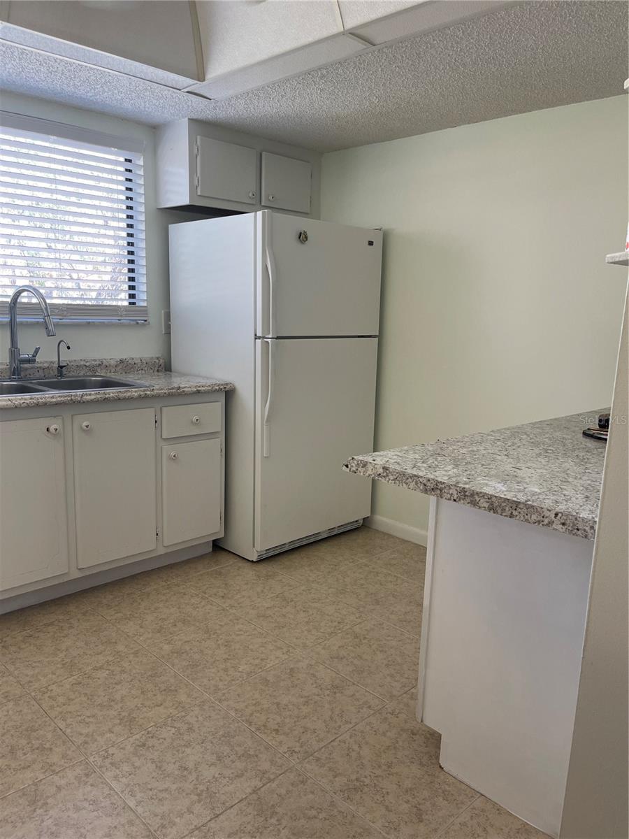 5625 15TH AVE W, BRADENTON, FL, 34209