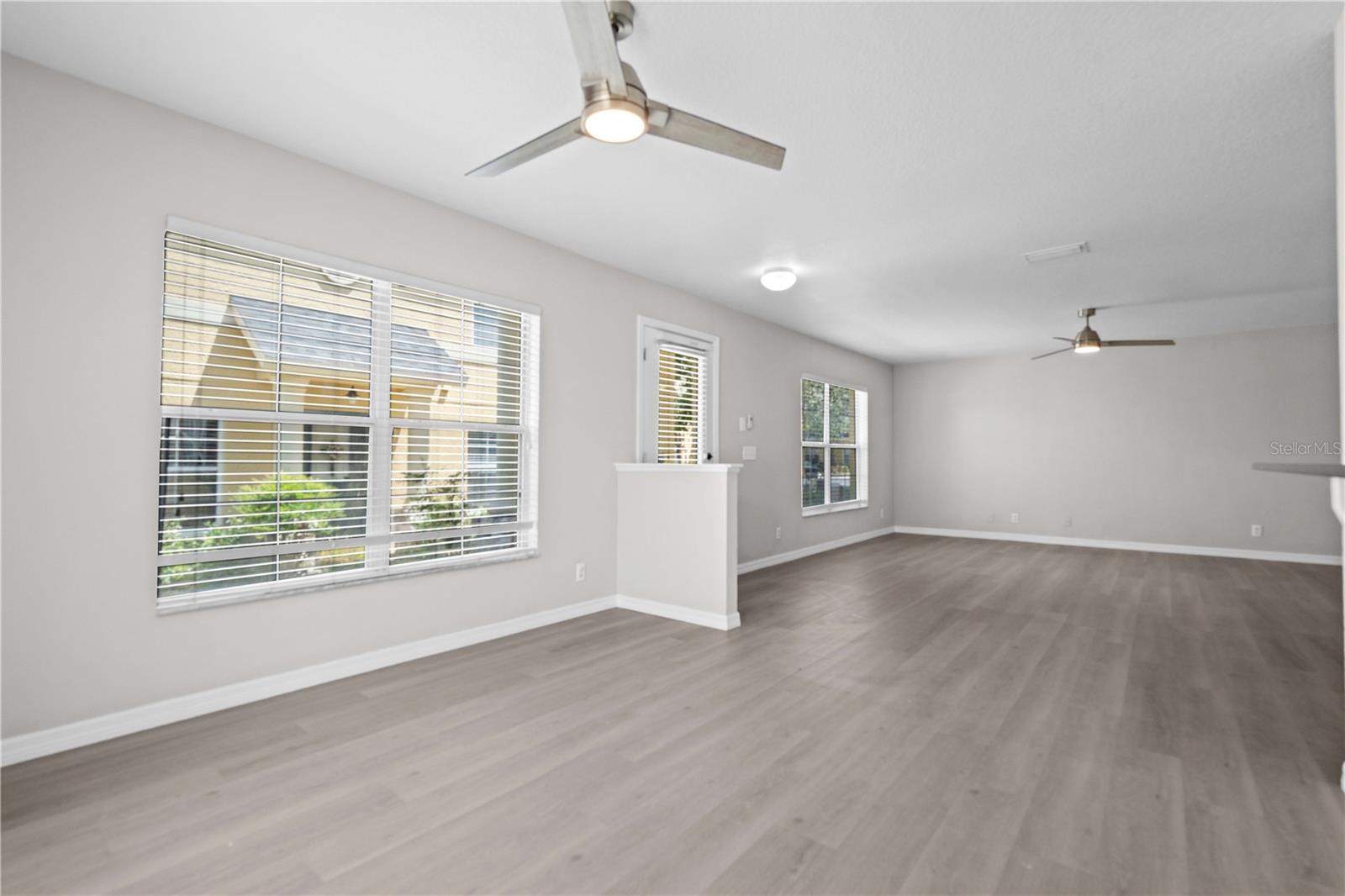 246 CASTLEKEEPER PL, VALRICO, FL, 33594