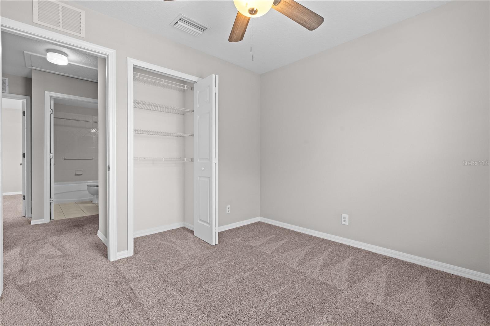 246 CASTLEKEEPER PL, VALRICO, FL, 33594