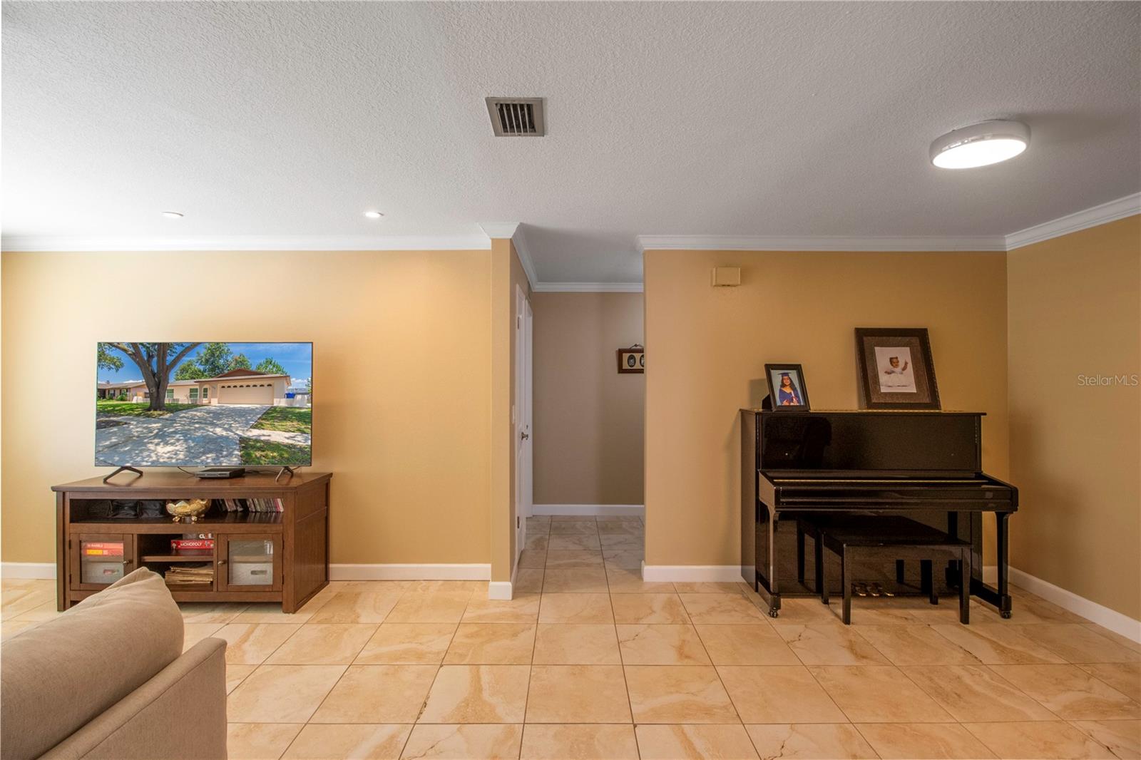 11210 WHEELING DR, TAMPA, FL, 33625