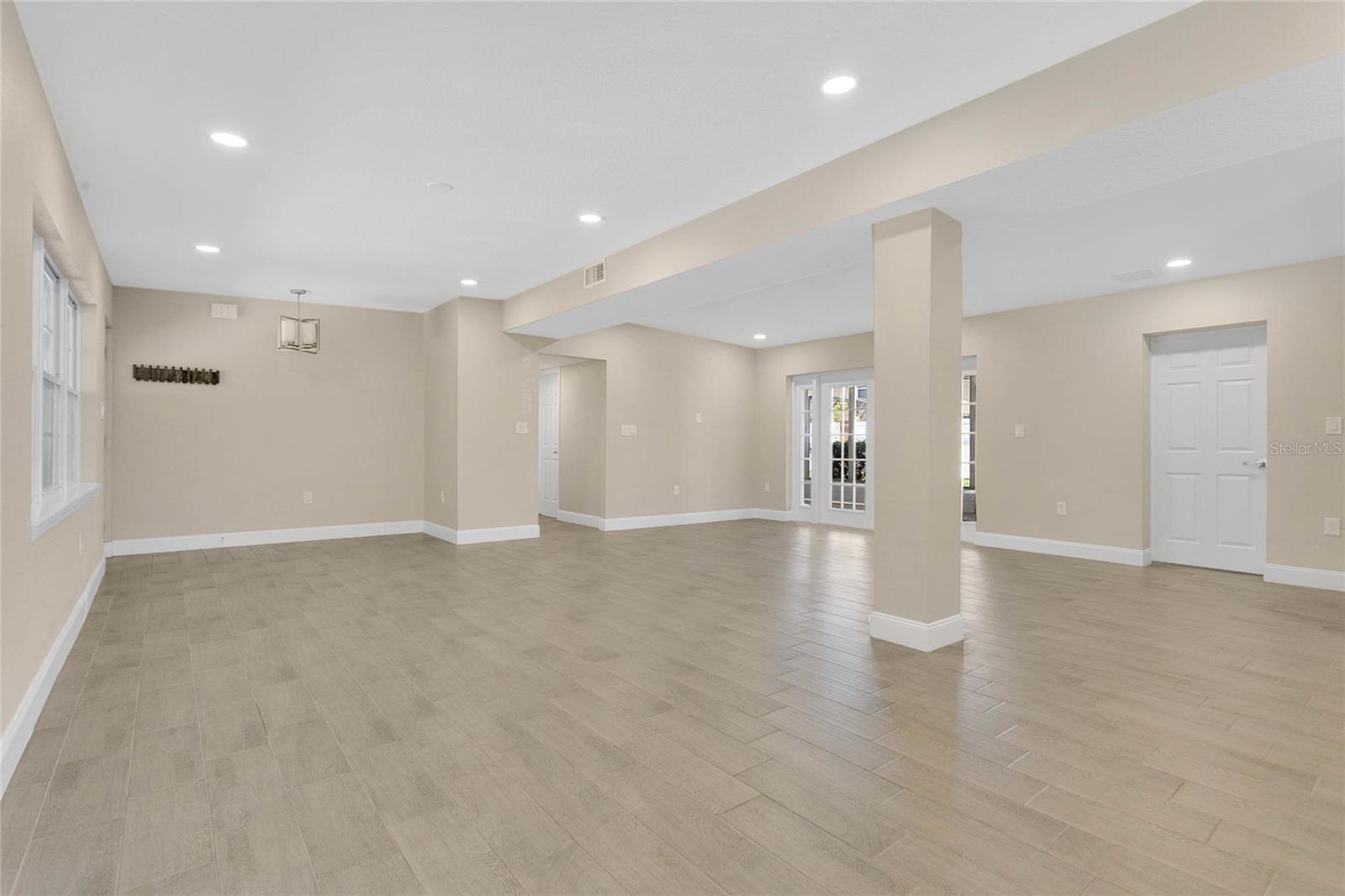 3713 DOVER ST, ORLANDO, FL, 32806