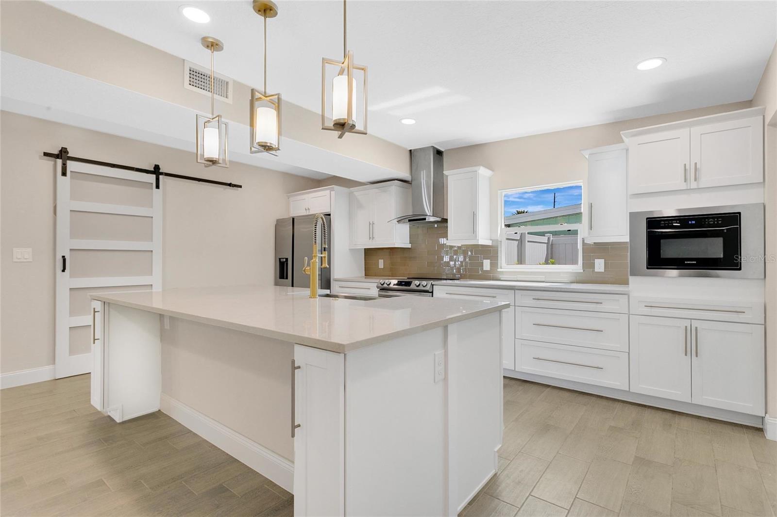 3713 DOVER ST, ORLANDO, FL, 32806