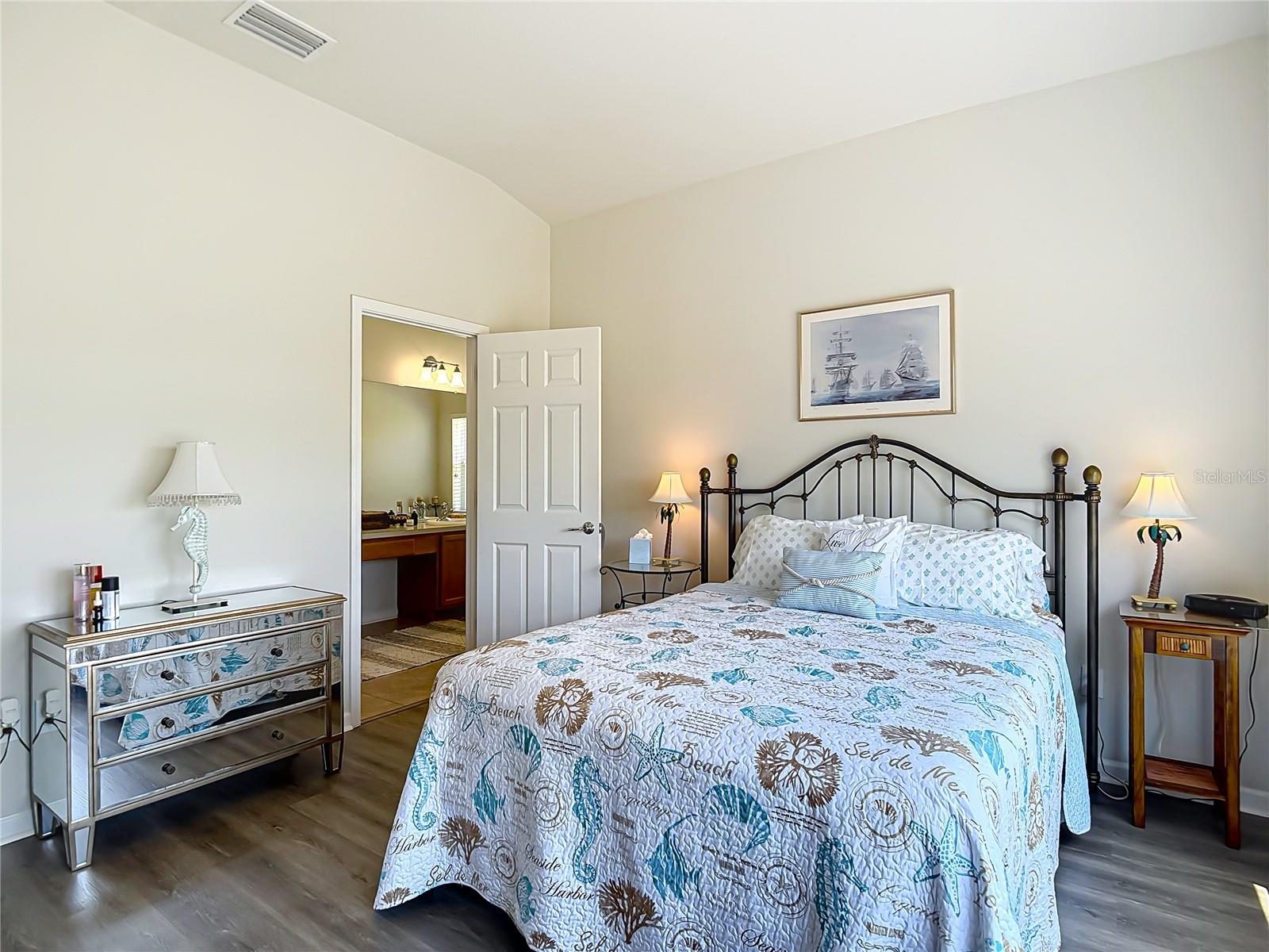 1082 NODDING SHADE DR, BROOKSVILLE, FL, 34604