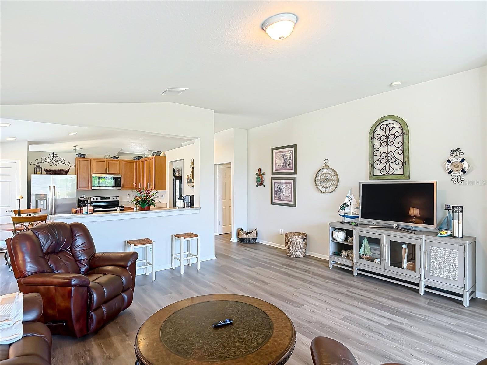 1082 NODDING SHADE DR, BROOKSVILLE, FL, 34604