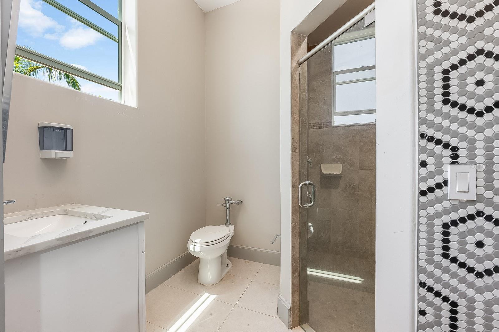 8515 BAY LAKE RD, GROVELAND, FL, 34736