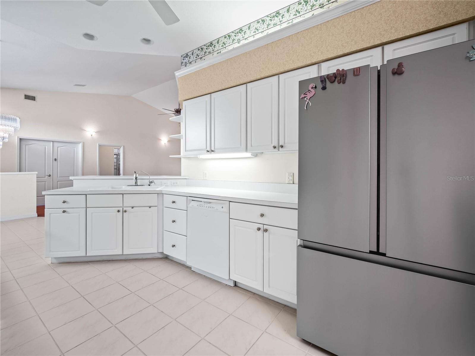 530 GREENWAY DR, LAKE WALES, FL, 33898