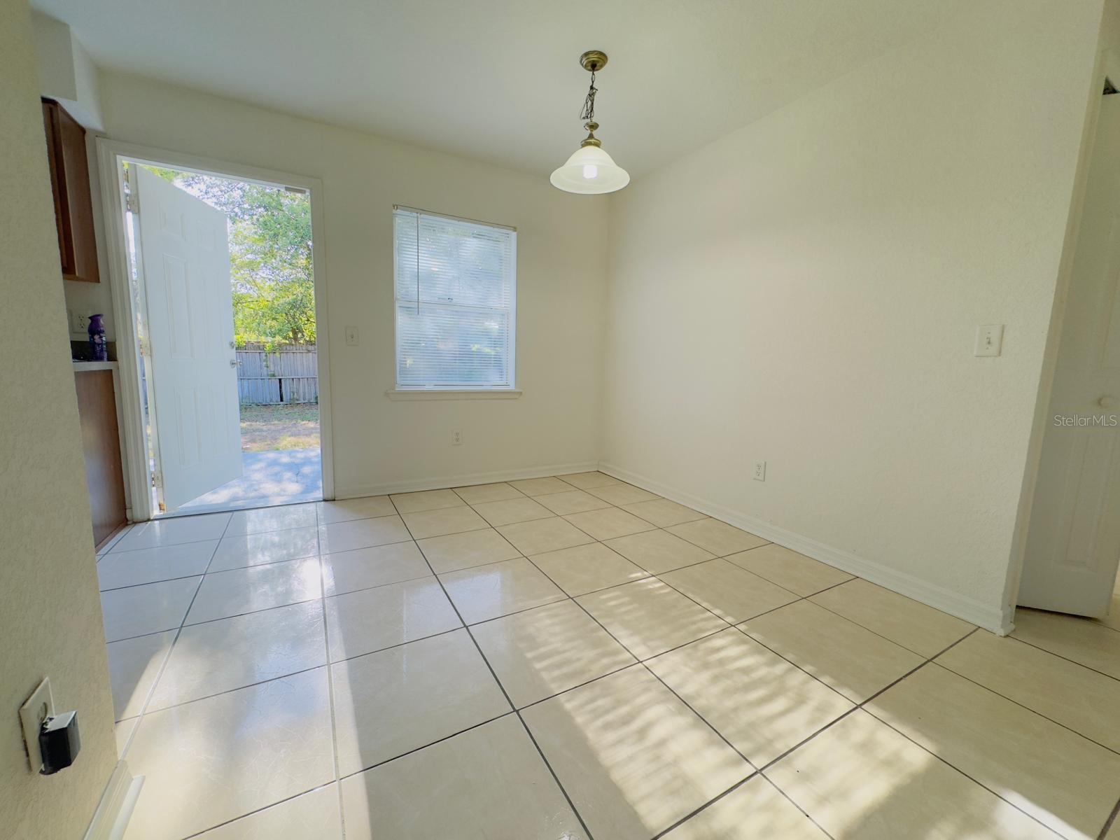 938 MARVIN C ZANDERS AVE, APOPKA, FL, 32703