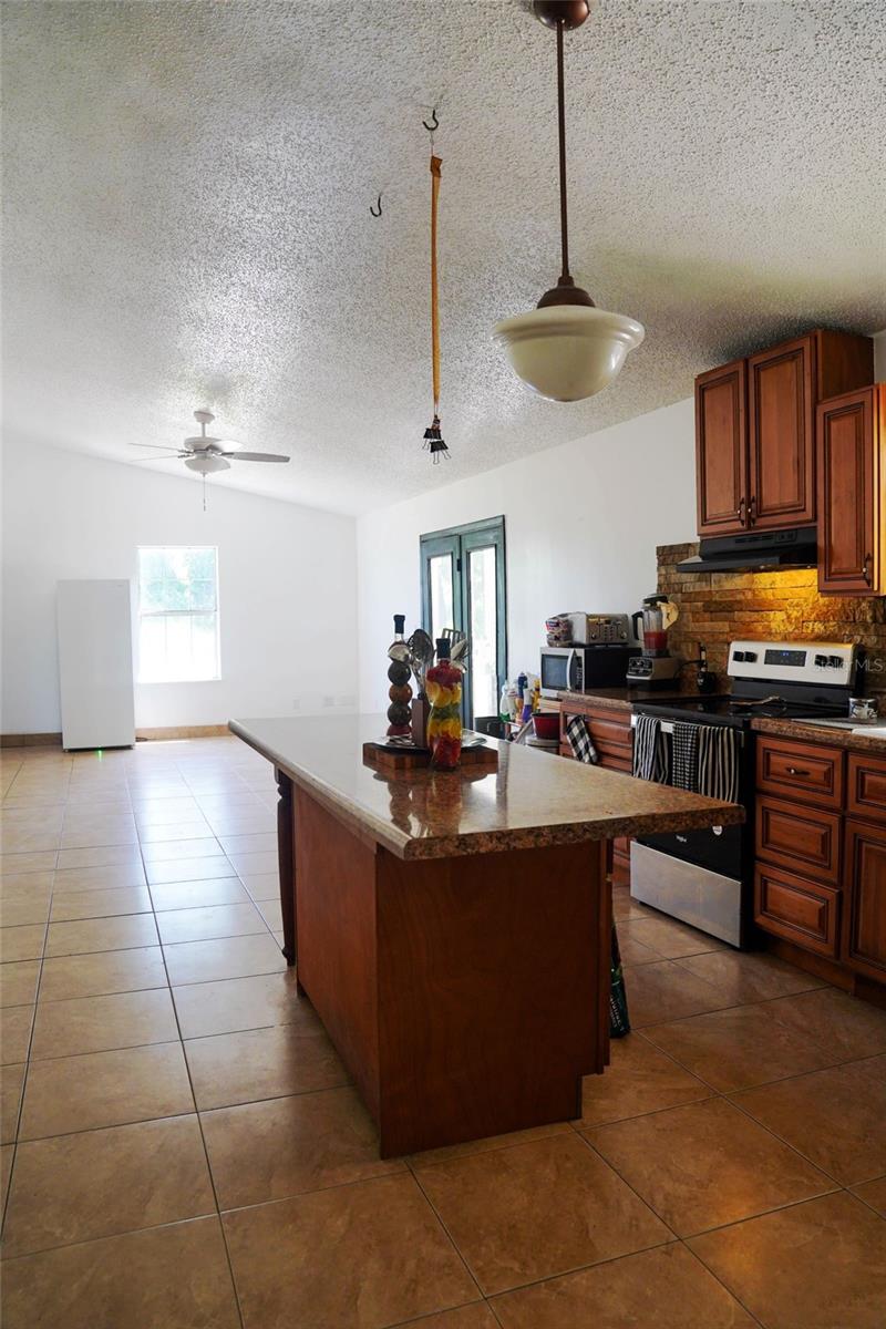 1890 NW 167TH PL, TRENTON, FL, 32693