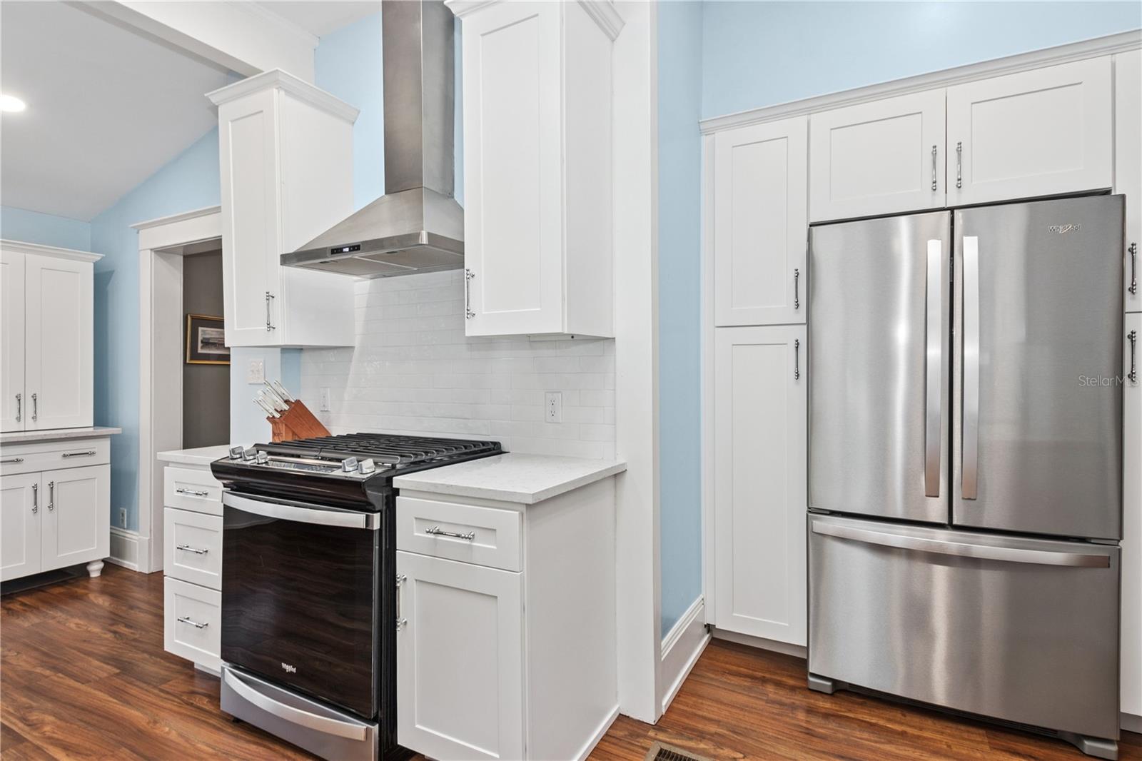 404 N CLARA AVE, DELAND, FL, 32720