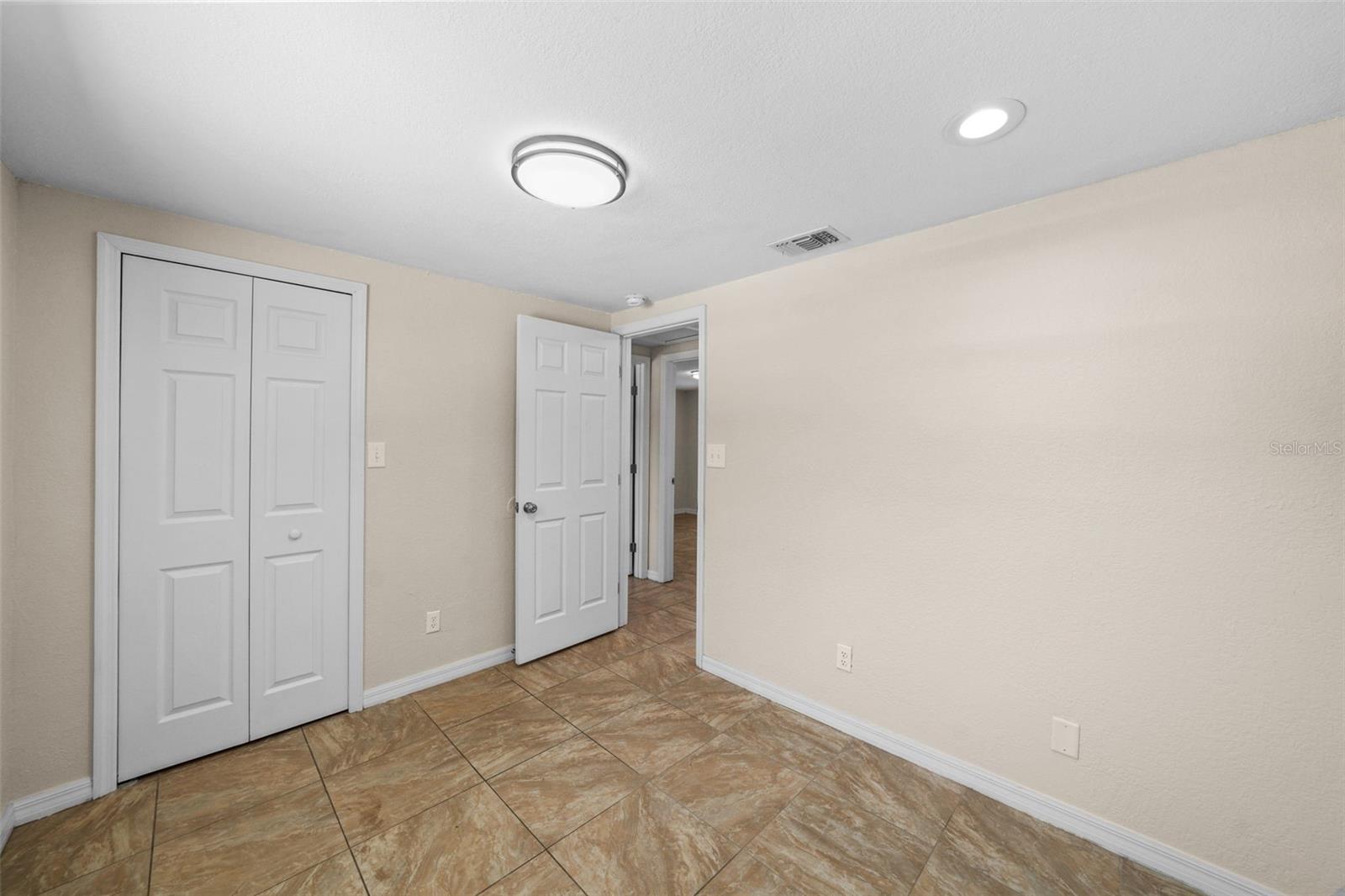 12410 N 59TH ST #B, TAMPA, FL, 33617