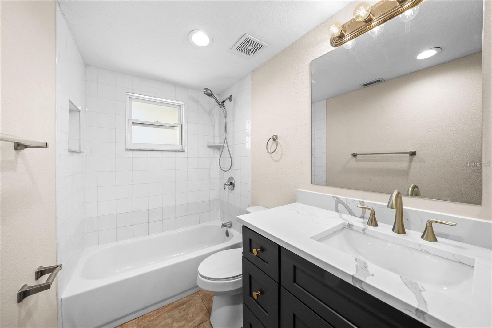 12410 N 59TH ST #B, TAMPA, FL, 33617