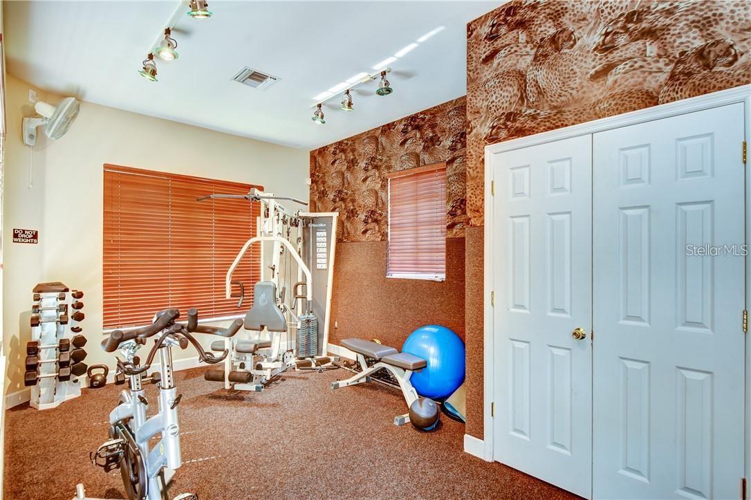 6303 VISTA VERDE DR E, GULFPORT, FL, 33707