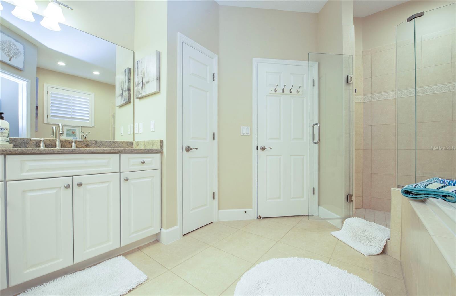 6303 VISTA VERDE DR E, GULFPORT, FL, 33707