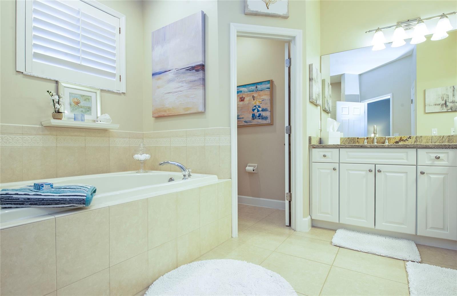 6303 VISTA VERDE DR E, GULFPORT, FL, 33707