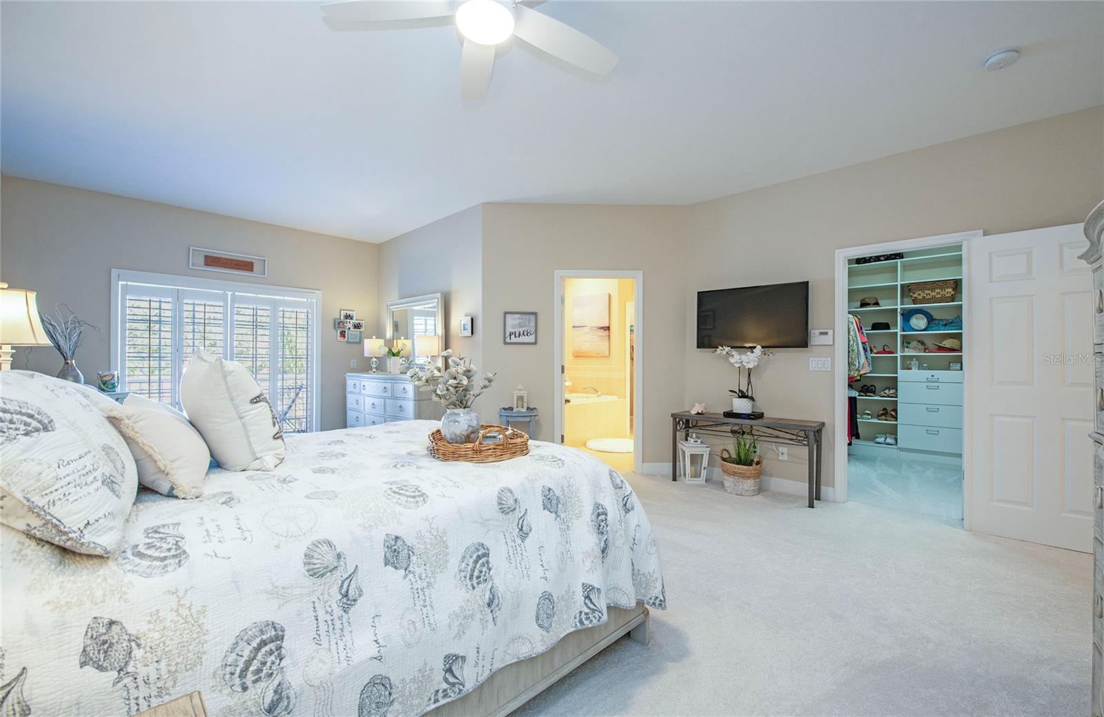 6303 VISTA VERDE DR E, GULFPORT, FL, 33707