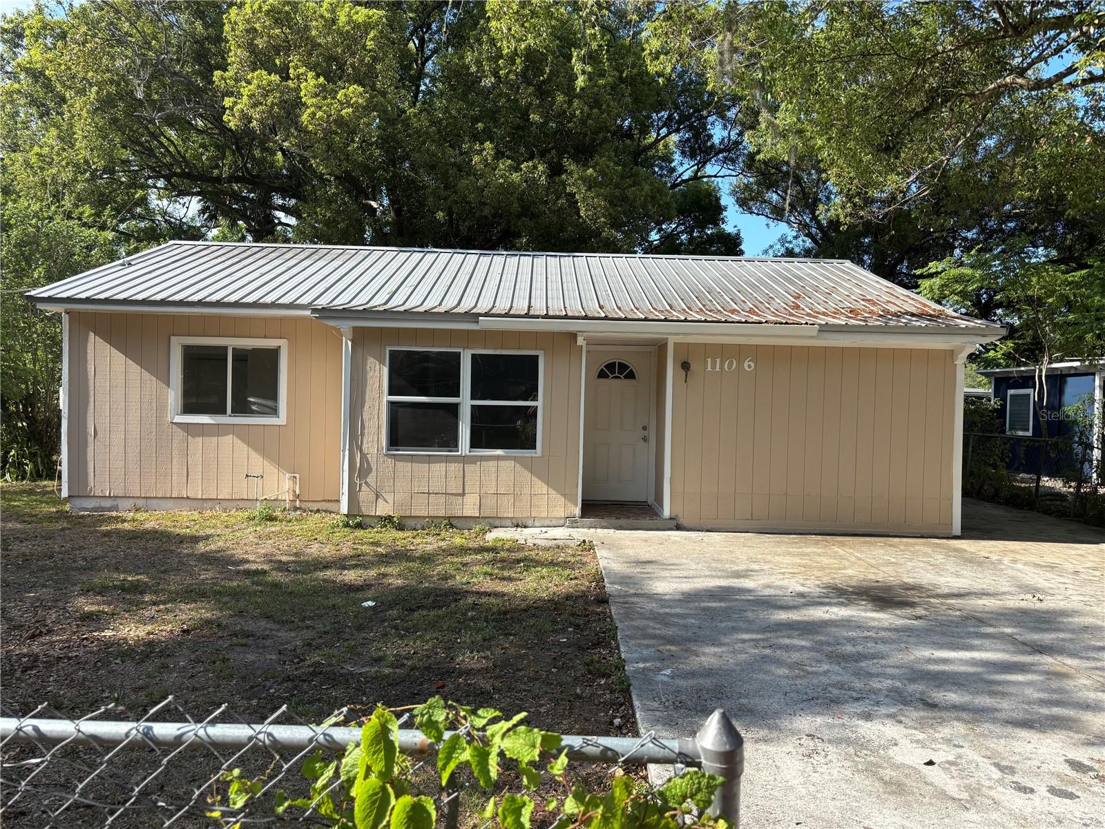 1106 WOODLAWN AVE, PLANT CITY, FL, 33563