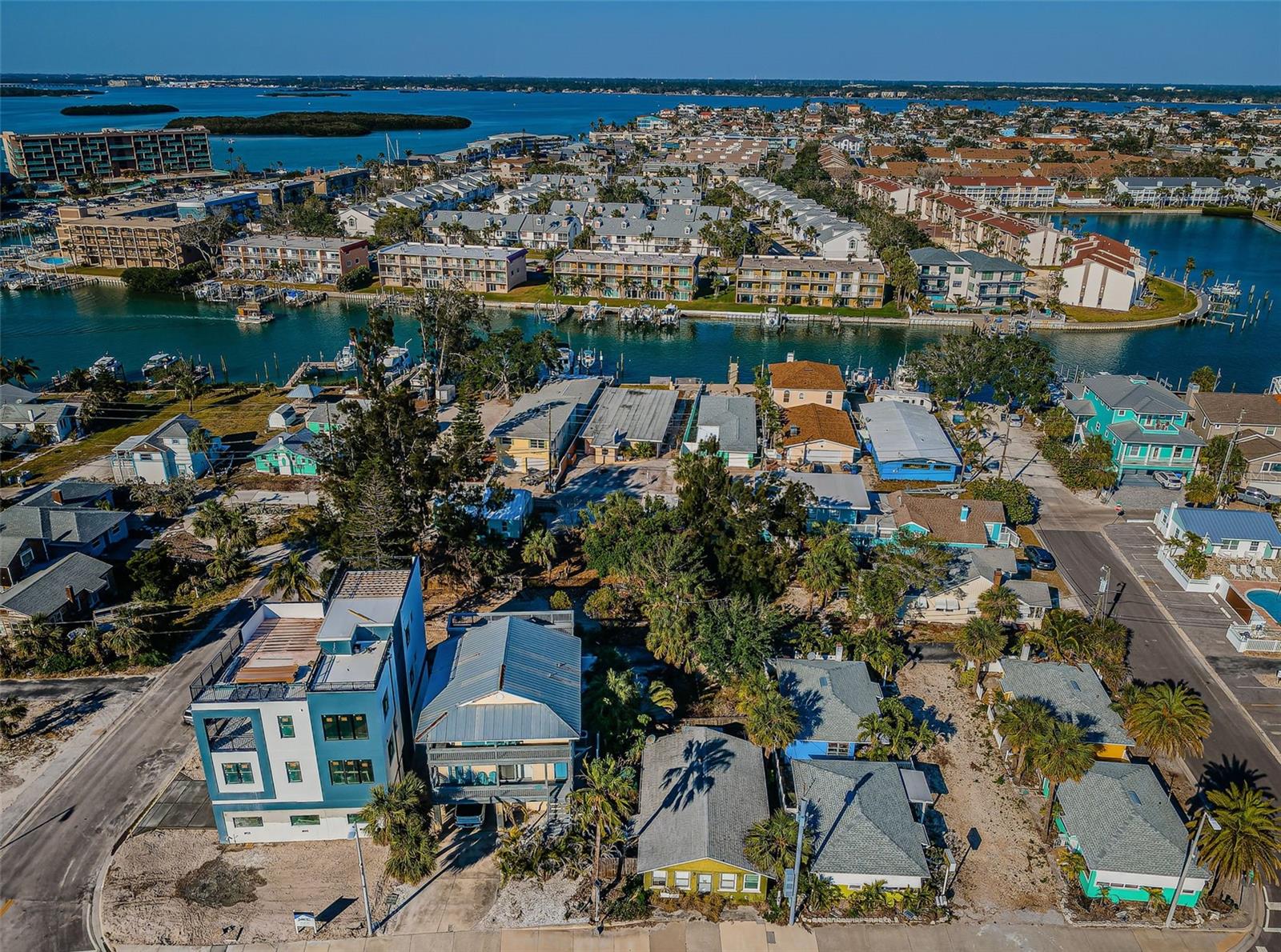 12409 GULF BLVD, TREASURE ISLAND, FL, 33706