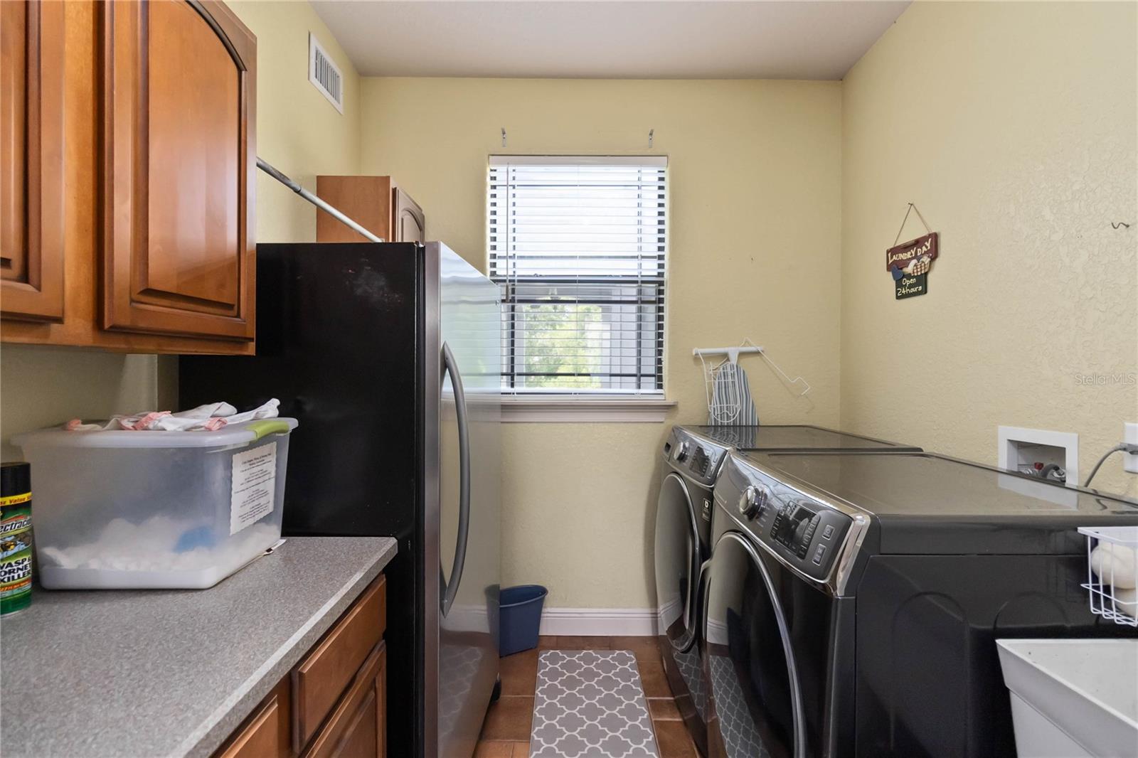 5920 EDGERTON AVE, ORLANDO, FL, 32833