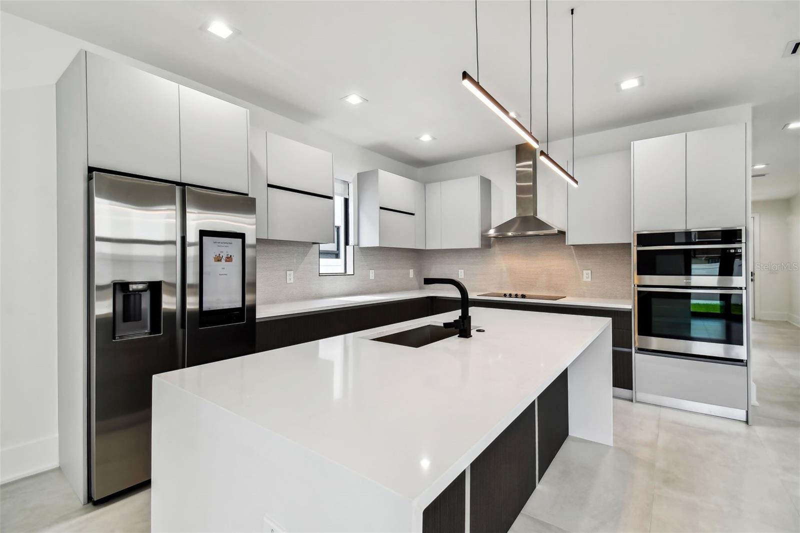 5406 N PERSHING PL, TAMPA, FL, 33603