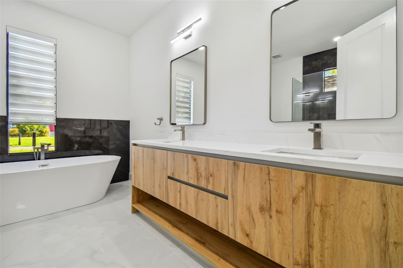 5406 N PERSHING PL, TAMPA, FL, 33603