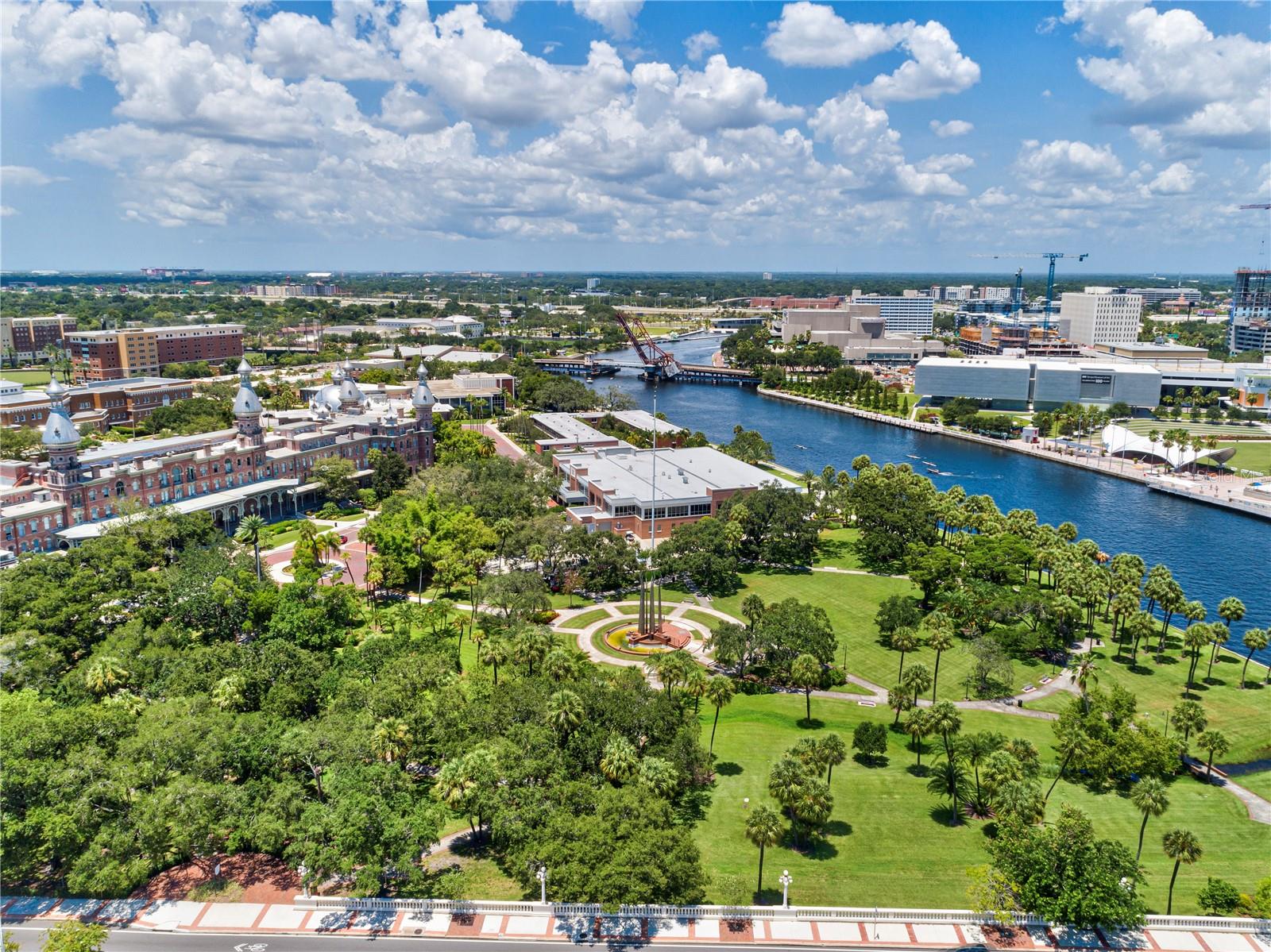 5406 N PERSHING PL, TAMPA, FL, 33603