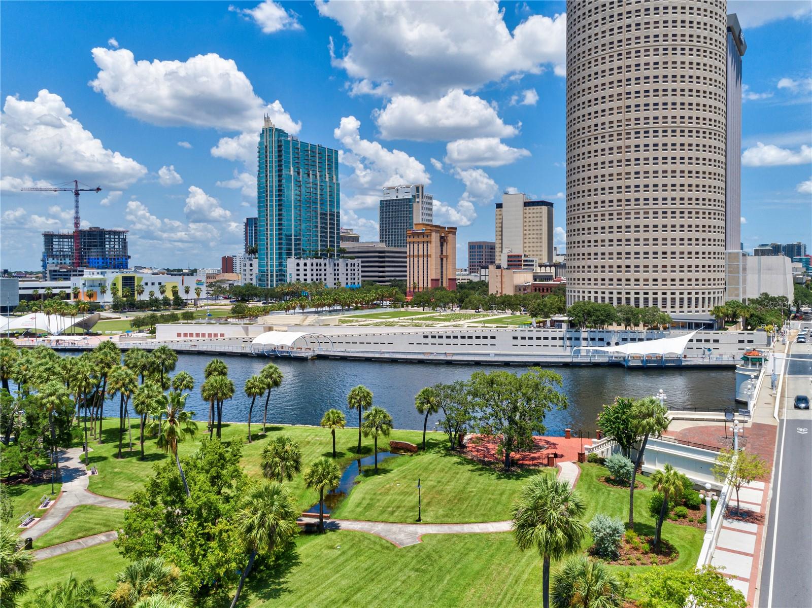 5406 N PERSHING PL, TAMPA, FL, 33603