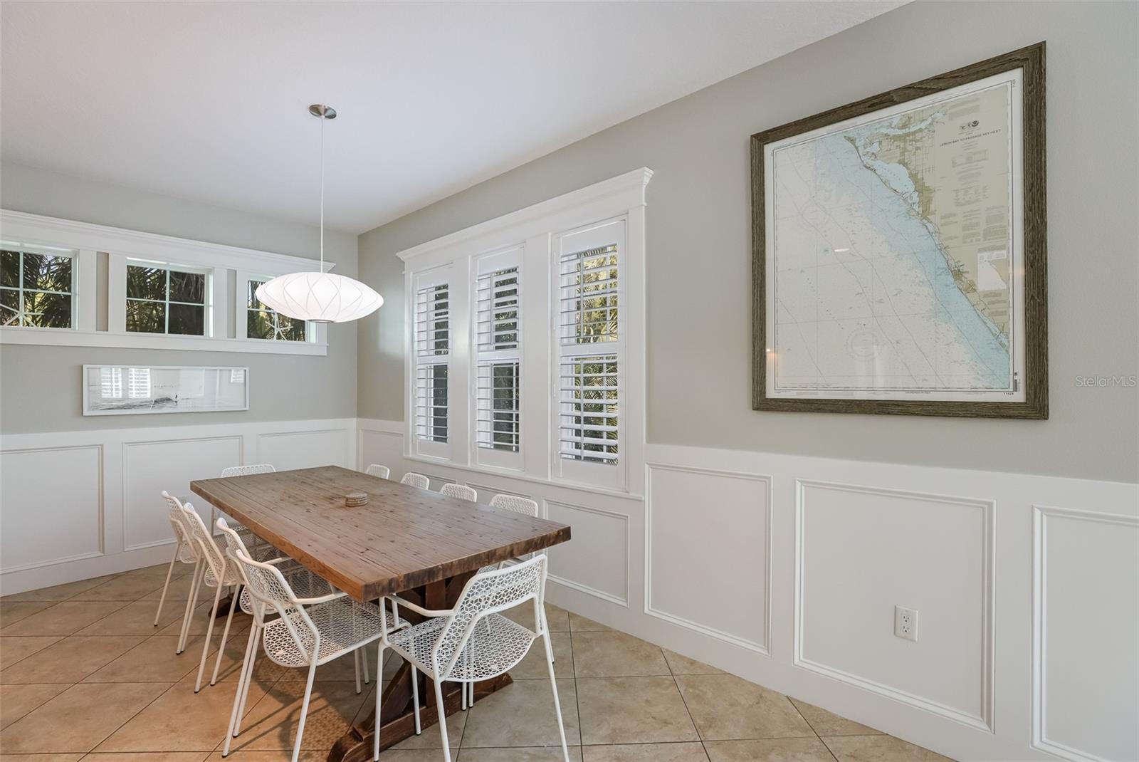 A4649747 Property Photo