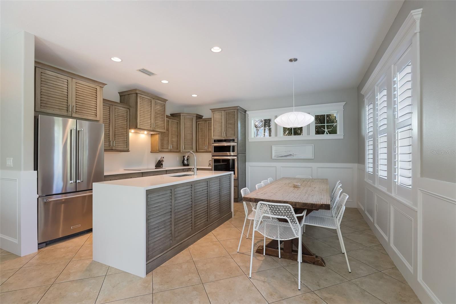 A4649747 Property Photo