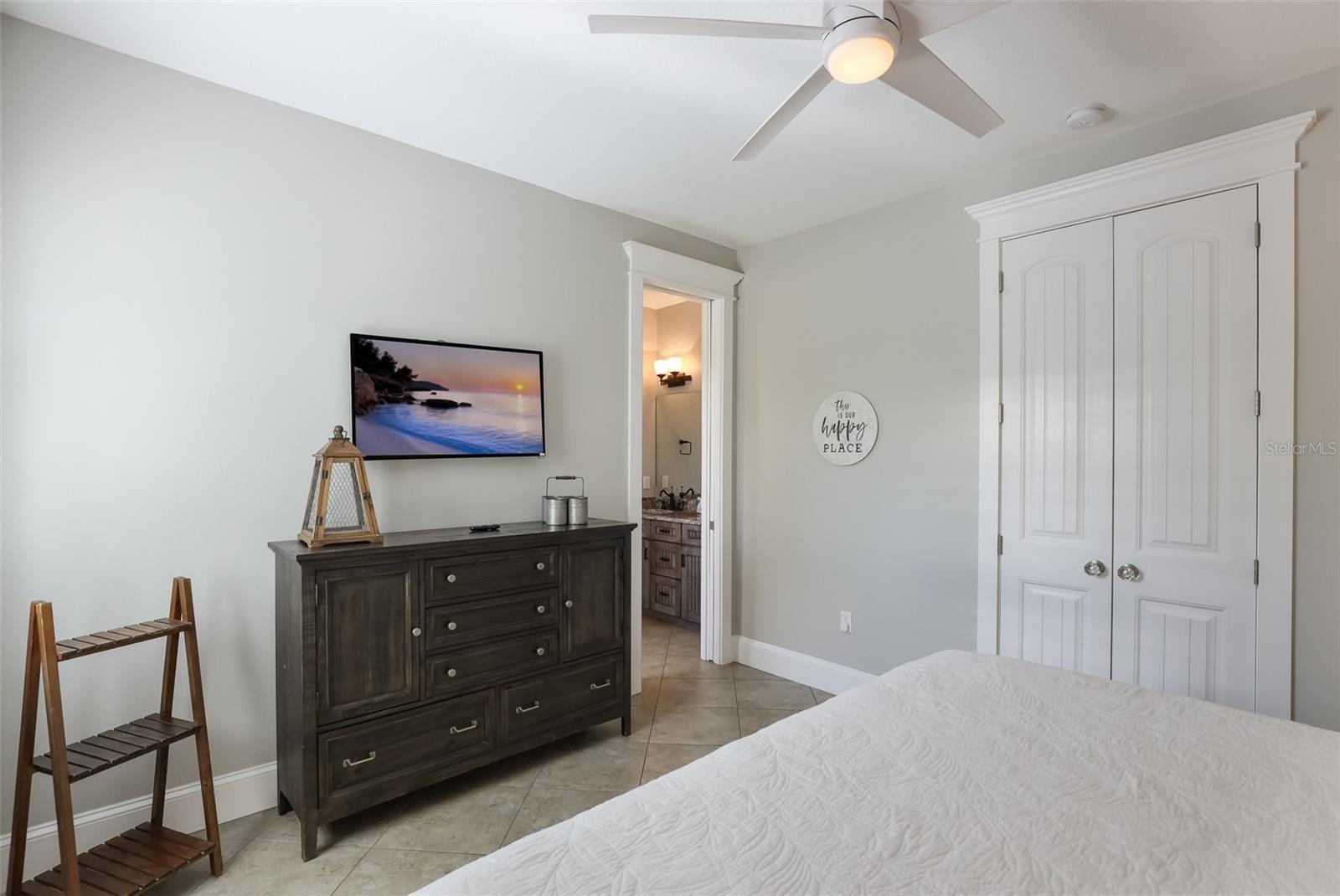 A4649747 Property Photo