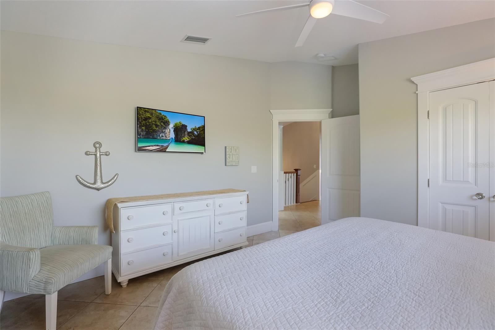 A4649747 Property Photo