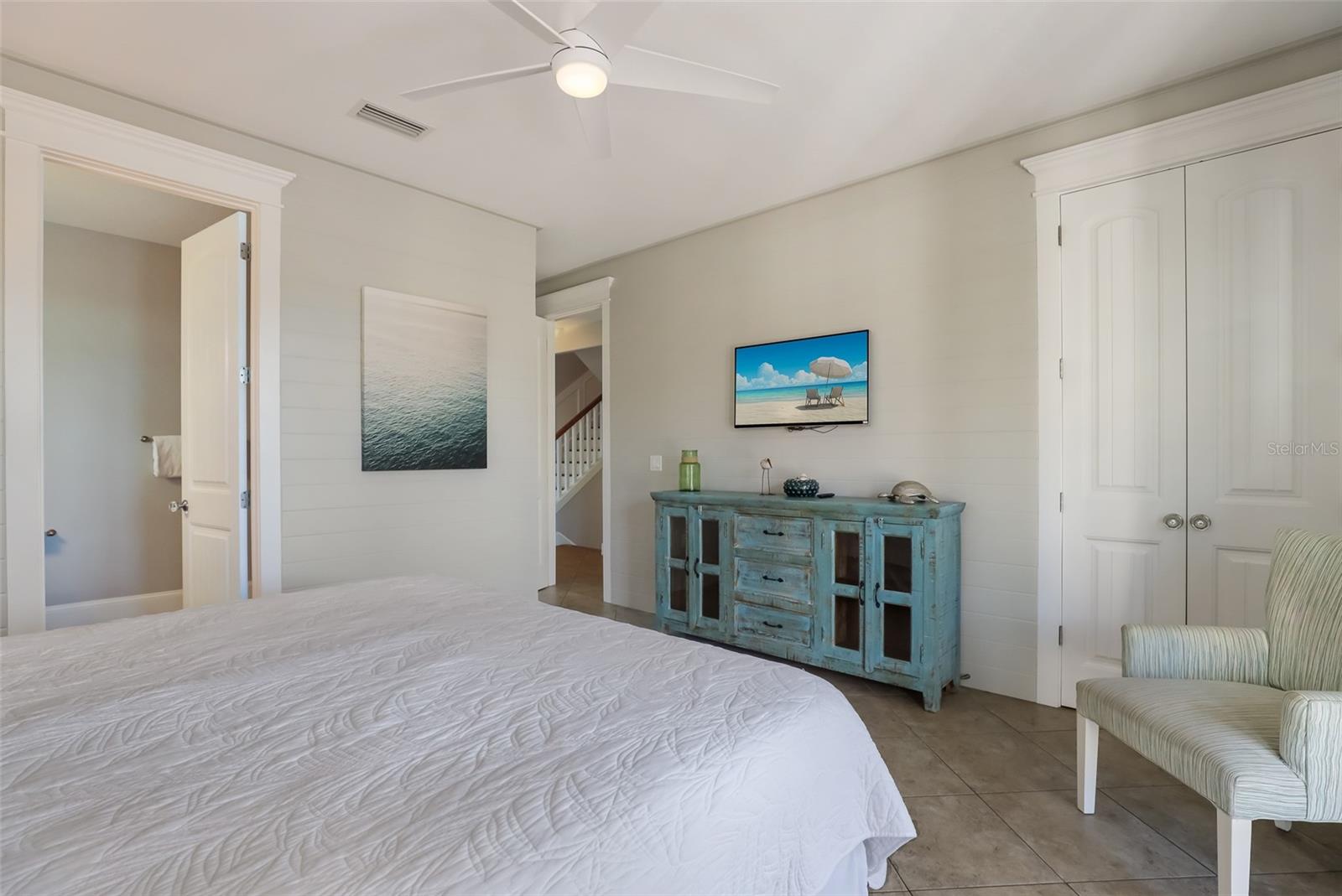 A4649747 Property Photo