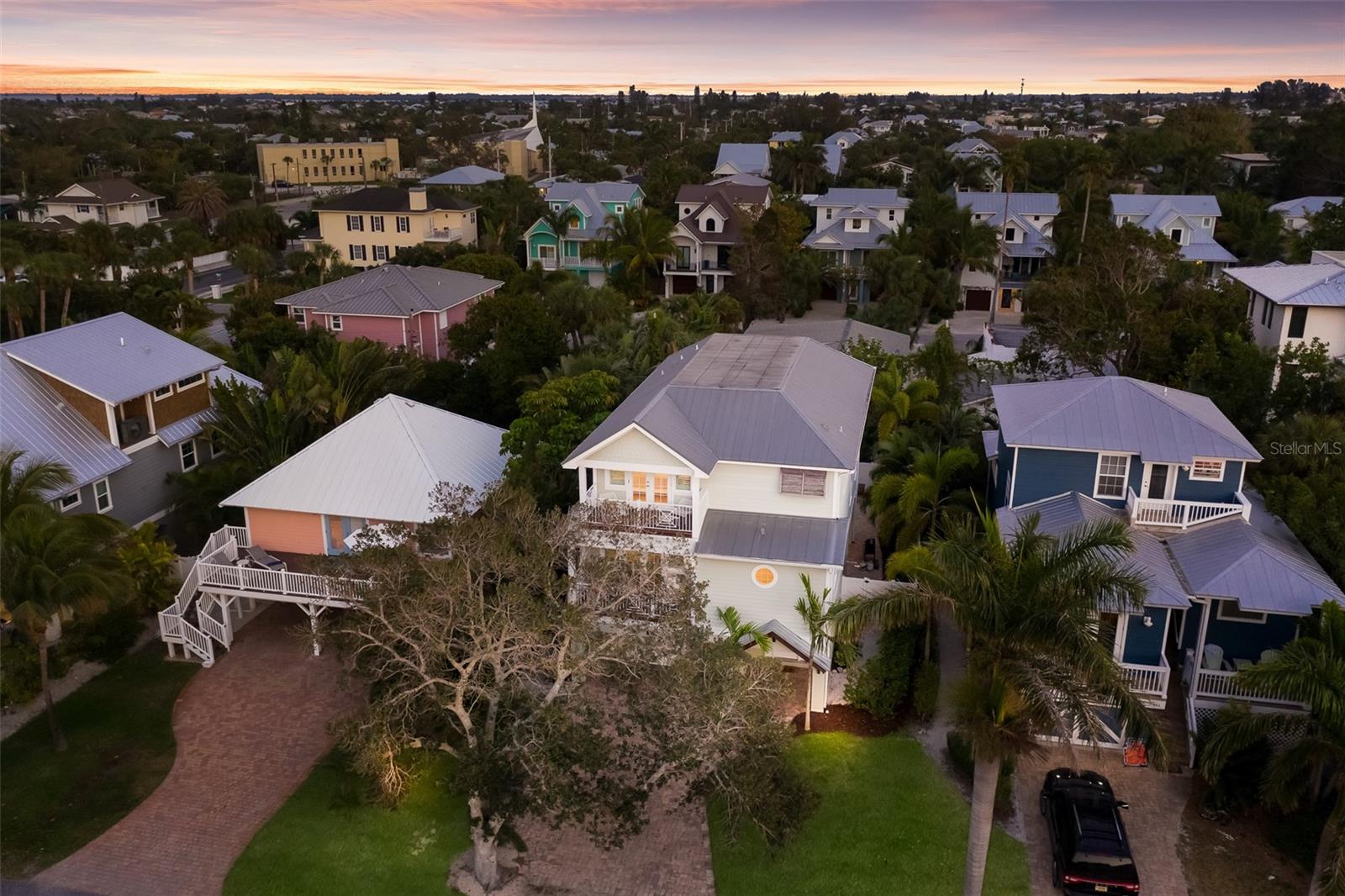 A4649747 Property Photo