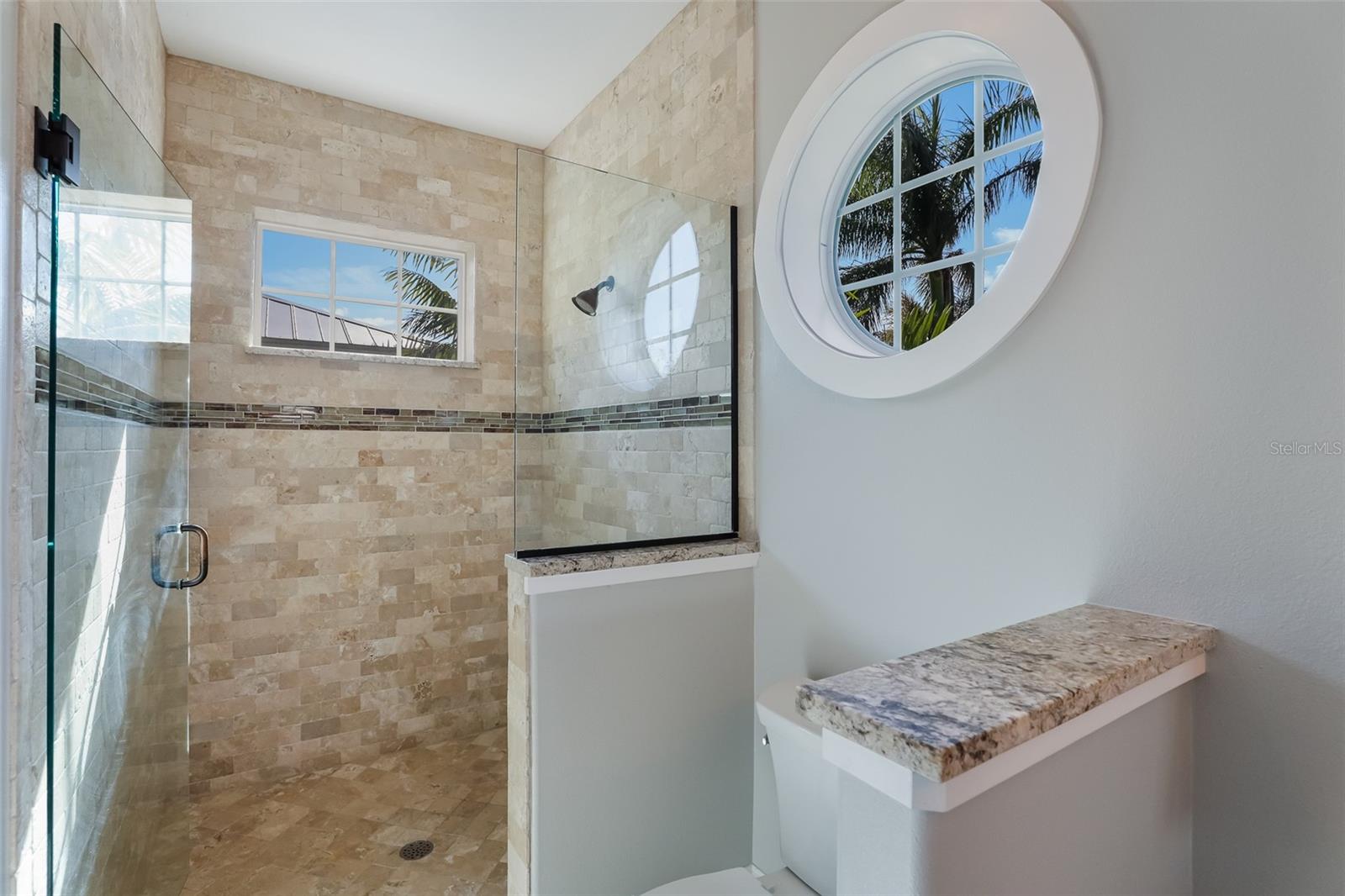 A4649747 Property Photo