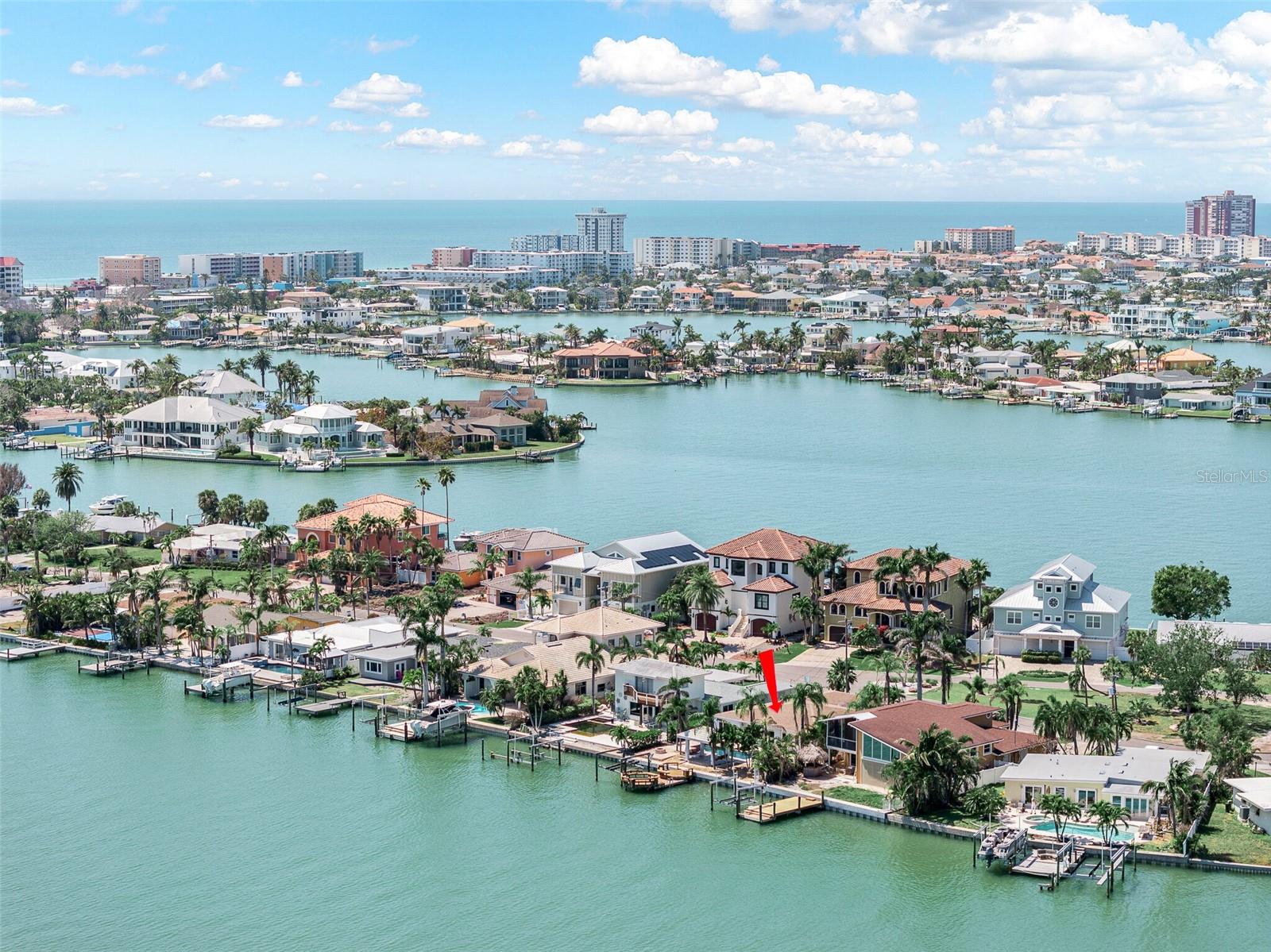 16353 REDINGTON DR, REDINGTON BEACH, FL, 33708